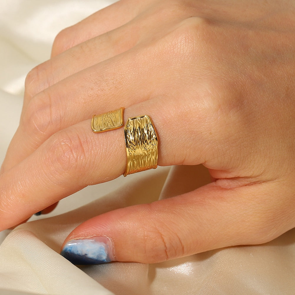 Budapest Wrap Ring