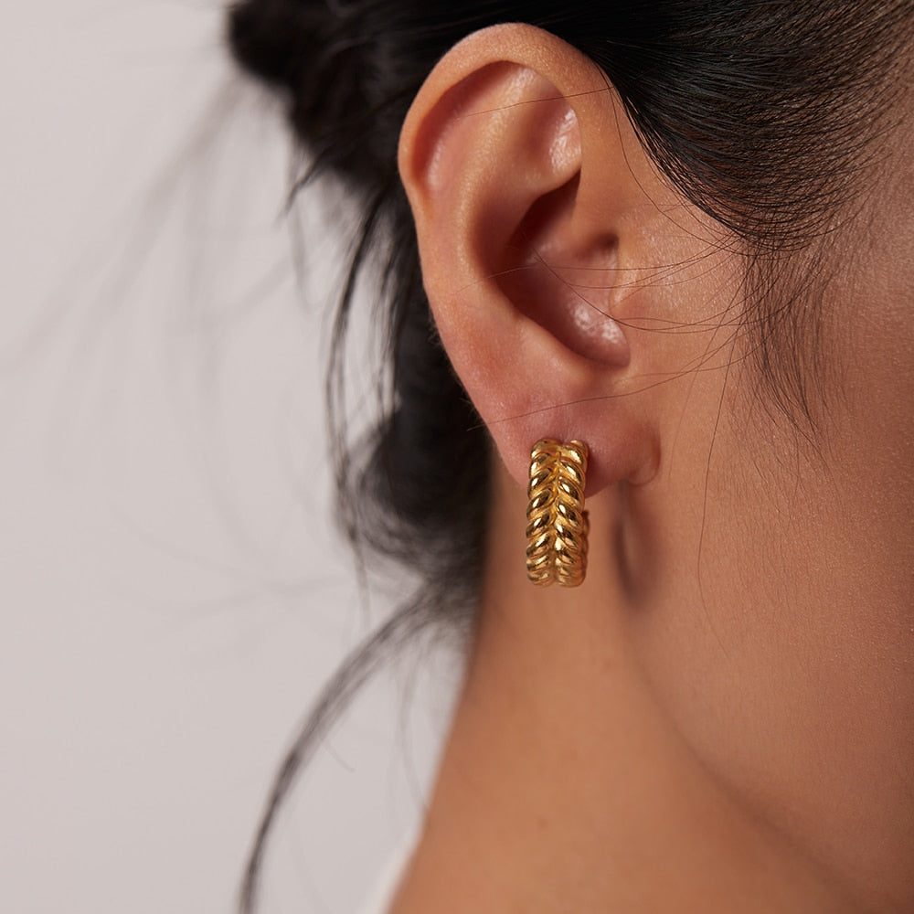 Paris Ribbed Hoops